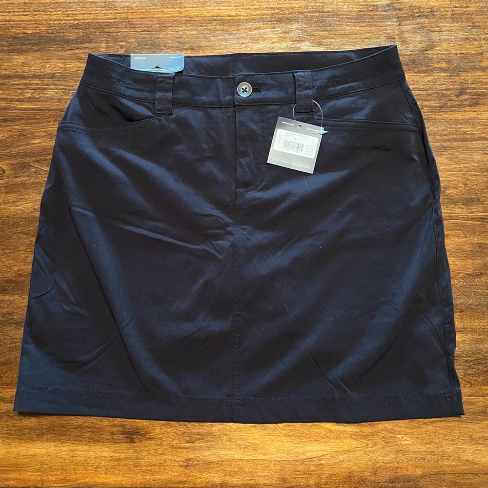 NWT size 4 Eddie Bauer skort